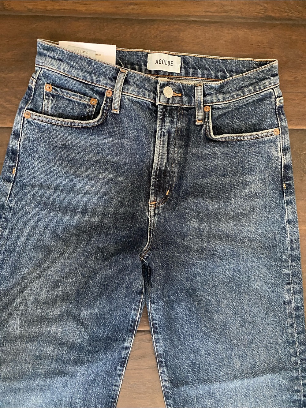 New with tag Agolde Happer Mid Rise Relax Straight women’s size 26*31”